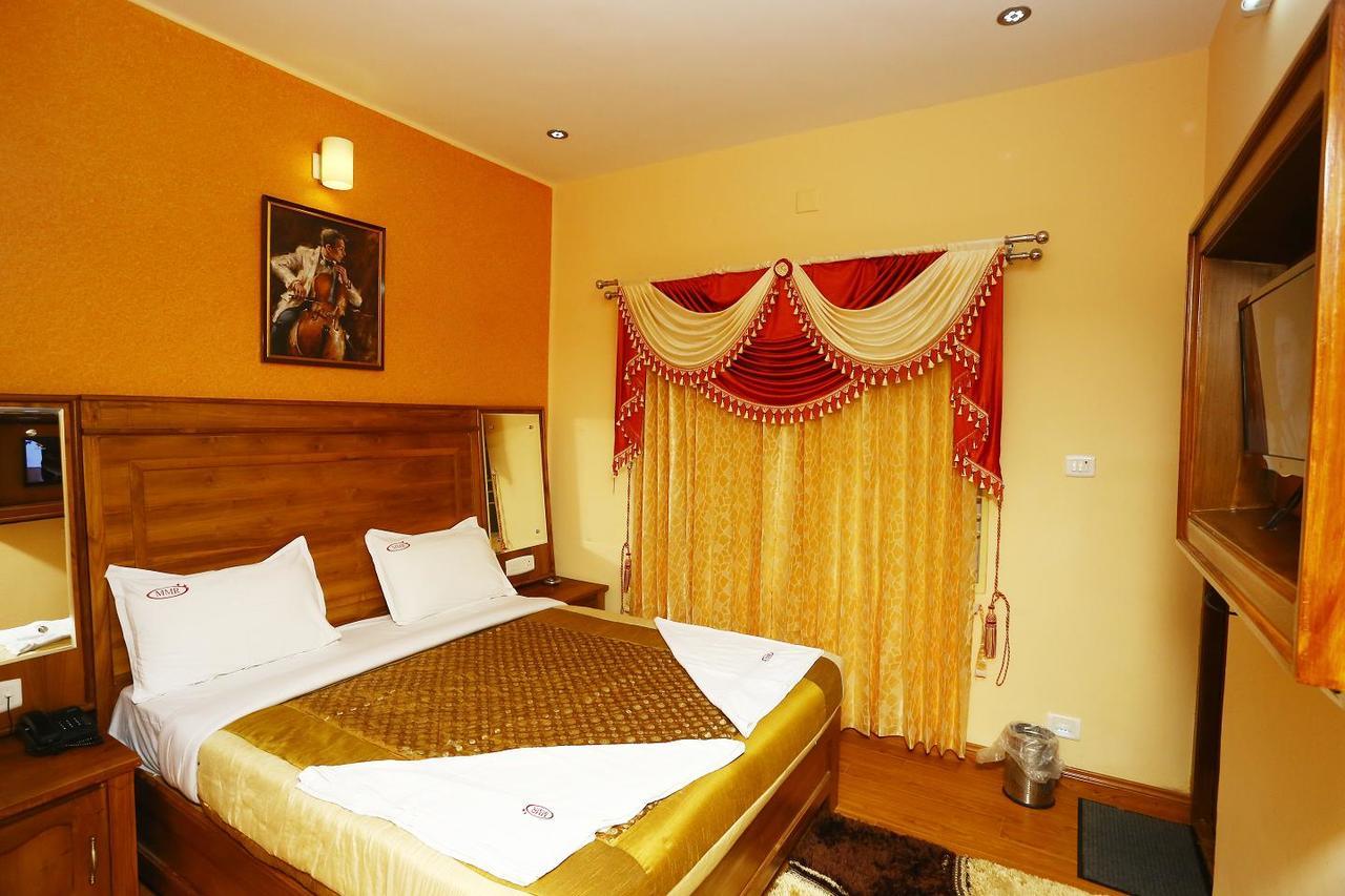 MMR Grand Inn Udagamandalam Exterior foto