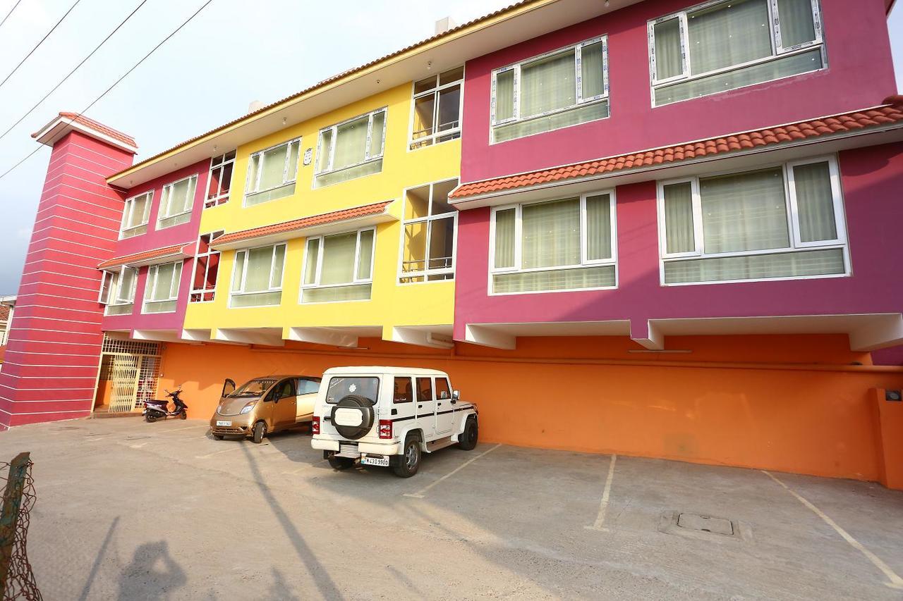 MMR Grand Inn Udagamandalam Exterior foto