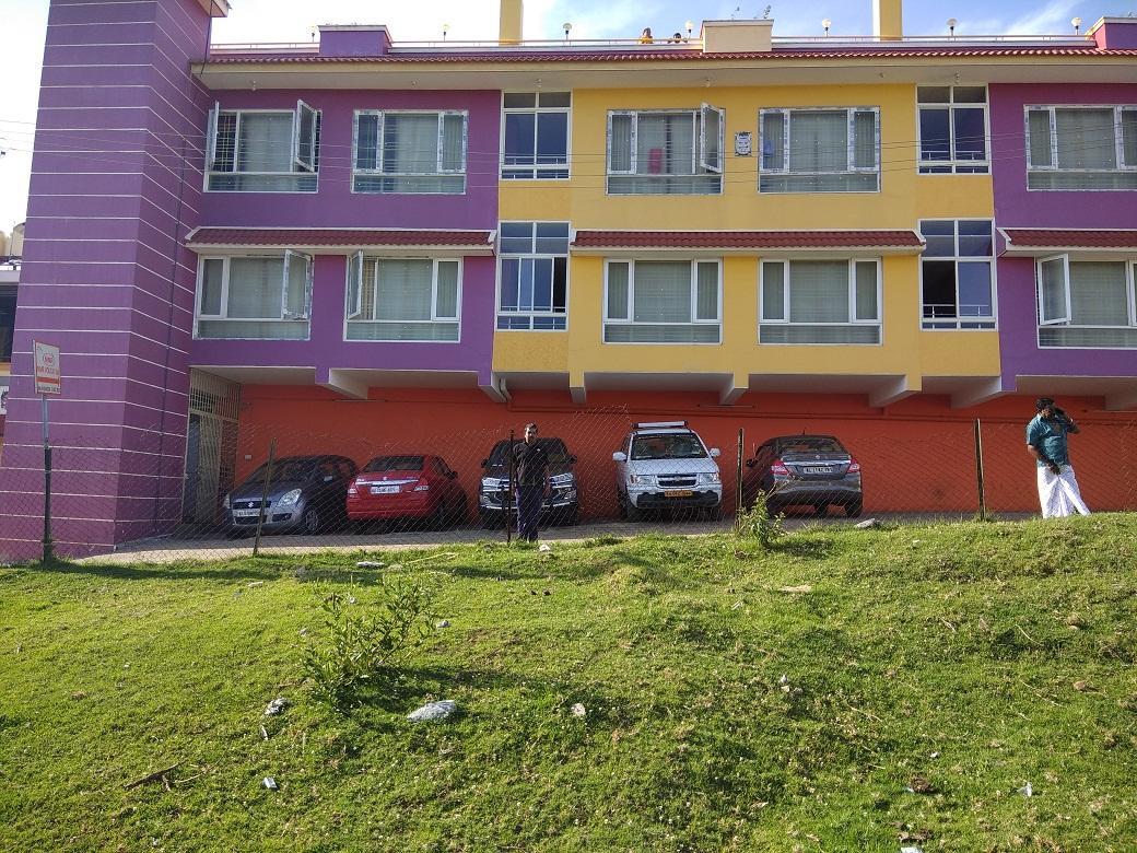 MMR Grand Inn Udagamandalam Exterior foto